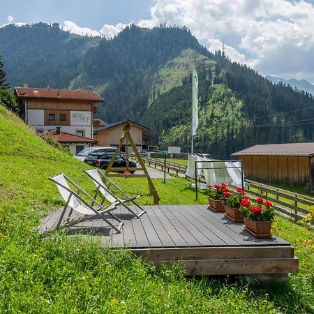 Naturhotel Berghof Pfunds Exterior foto
