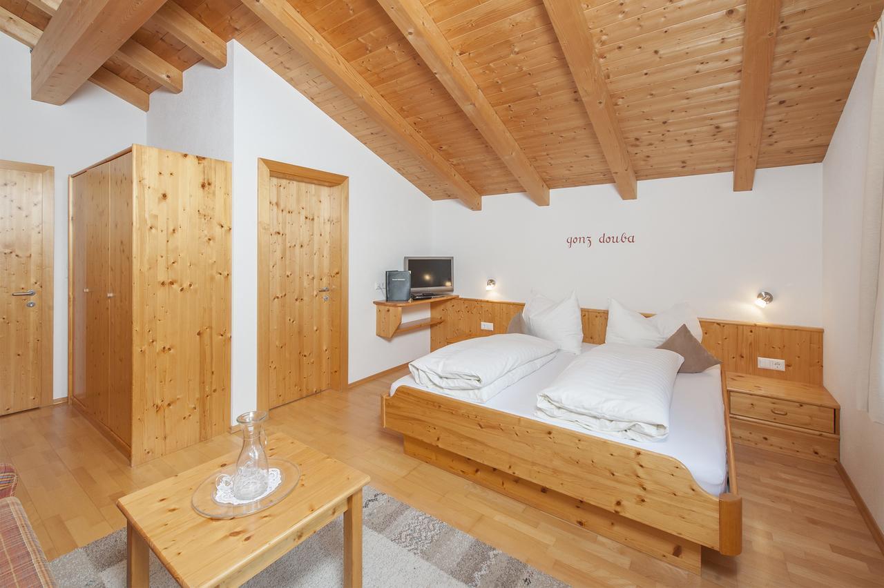Naturhotel Berghof Pfunds Exterior foto